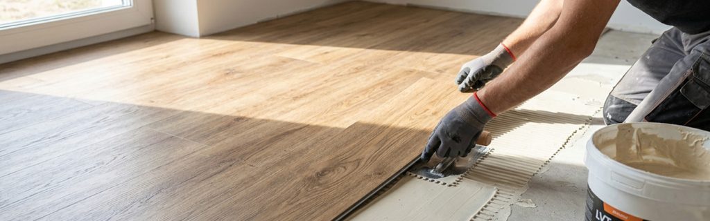panele winylowe lvt klejone